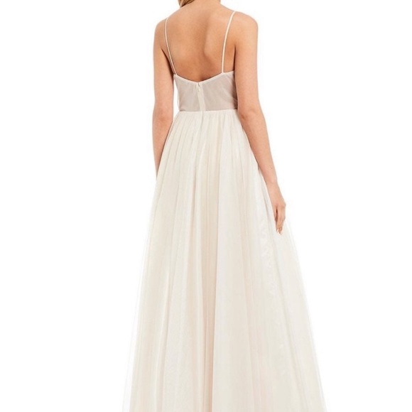 Gianni Bini Ivory Lace Prom Dress Size 3 - Picture 4 of 8